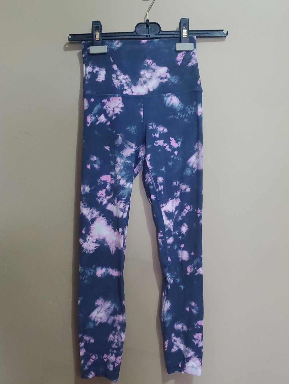 Lululemon Highrise Align Circulate Tie Dye Mineral Blue Multi Leggings Size 2